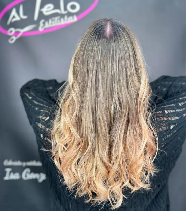 Melena con balayage rubio muy iluminado · Al Pelo Estilistas